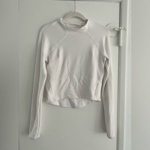 Lululemon cropped long sleeve